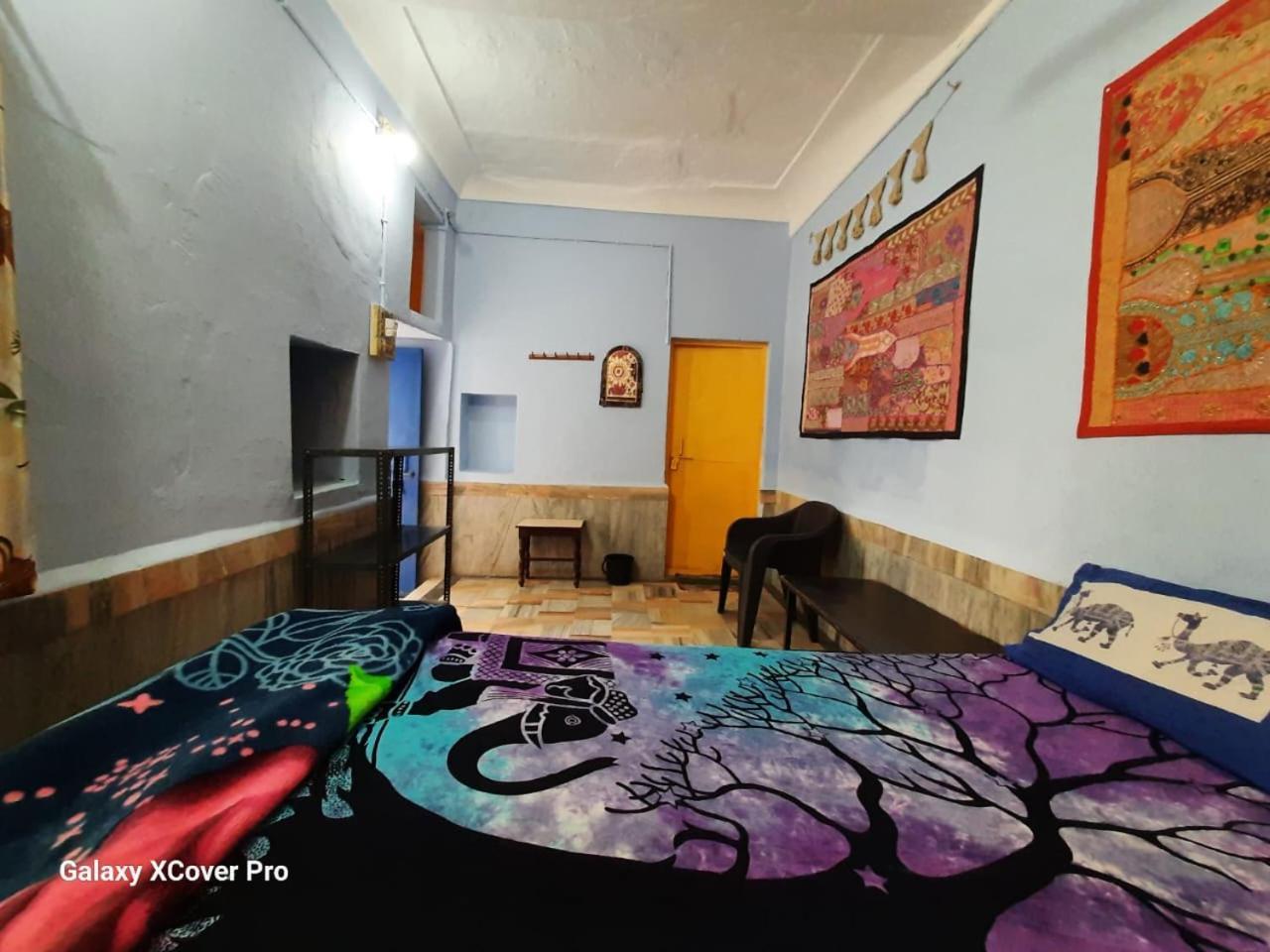 Shiva Guest House Puskár Szoba fotó